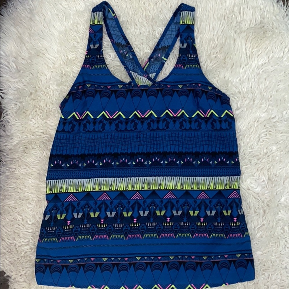 Tank Top - Picture 3 of 5